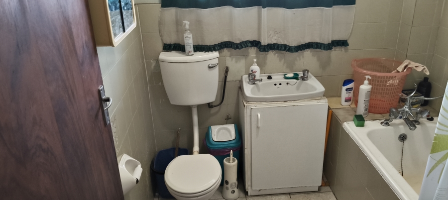 1 Bedroom Property for Sale in Glenlilly Western Cape